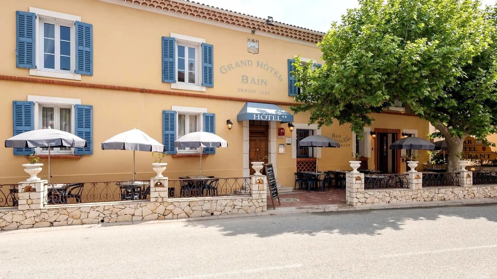 Logis Grand Hotel Bain Comps-sur-Artuby