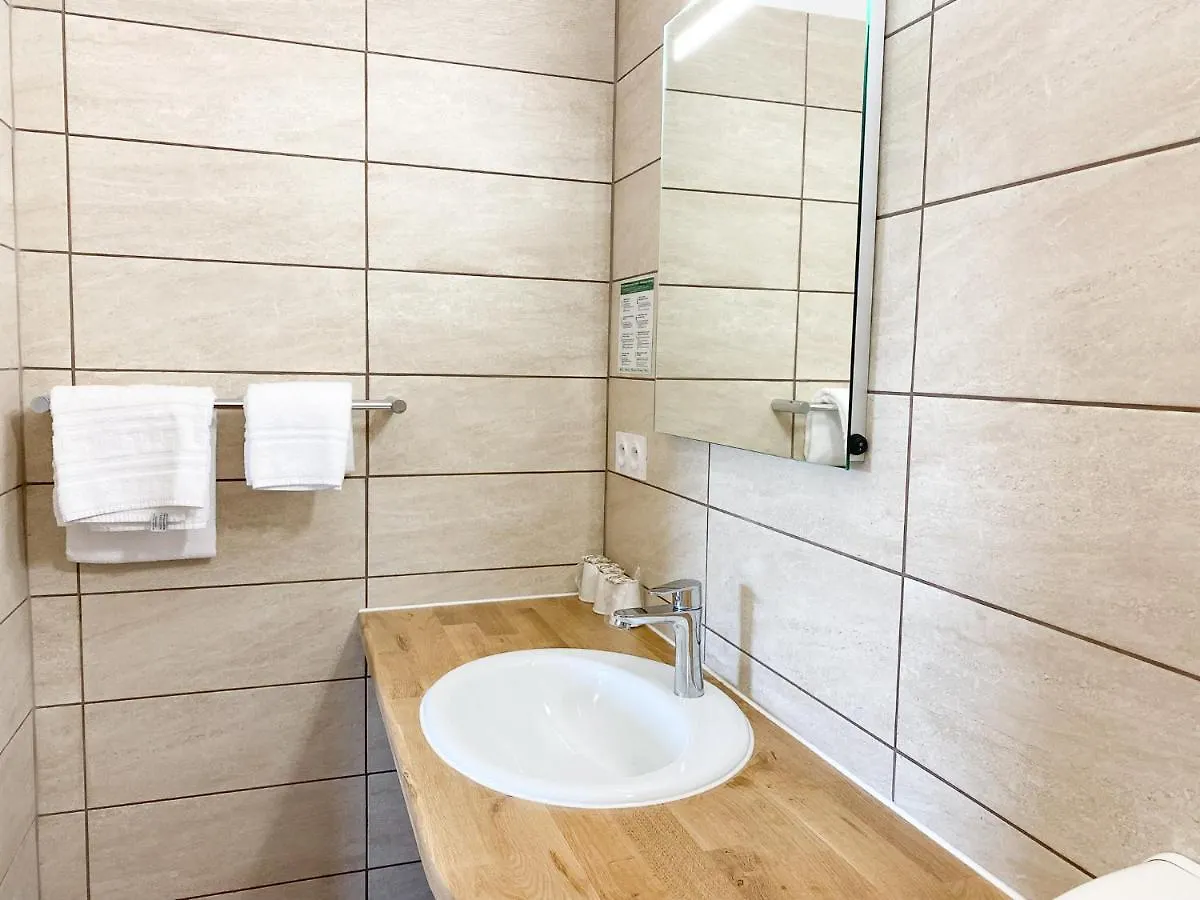Logis Grand Hotel Bain Comps-sur-Artuby 2*,