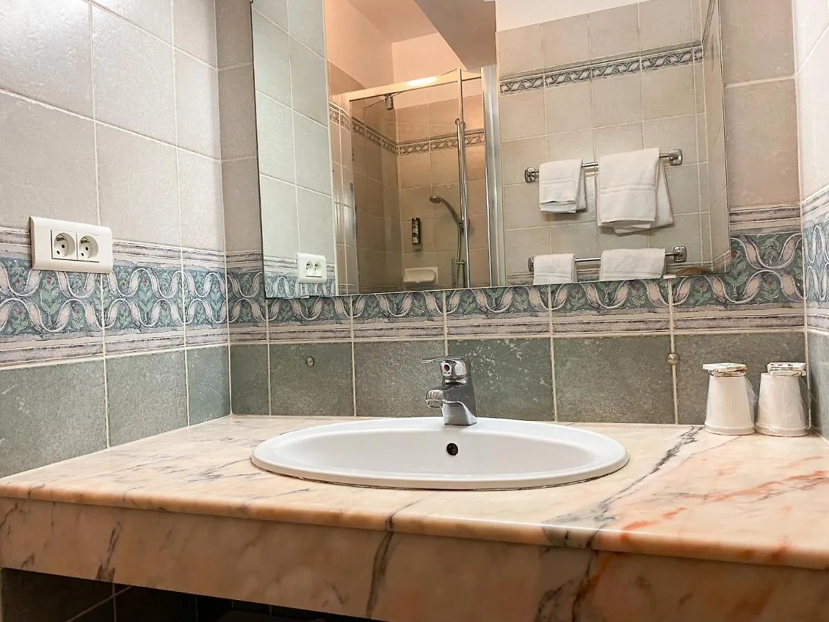 Logis Grand Hotel Bain Comps-sur-Artuby