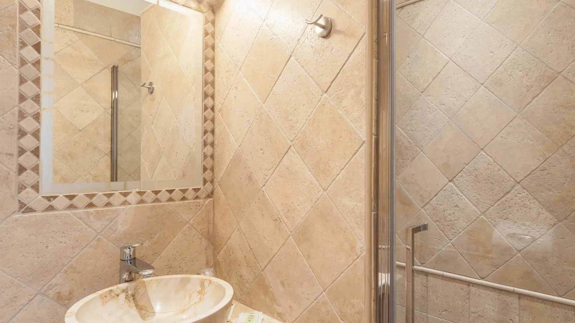 Logis Grand Hotel Bain Comps-sur-Artuby
